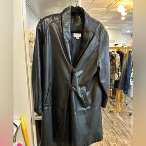 VAKKO vintage Black Leather trench Coat with Button Closure size XS